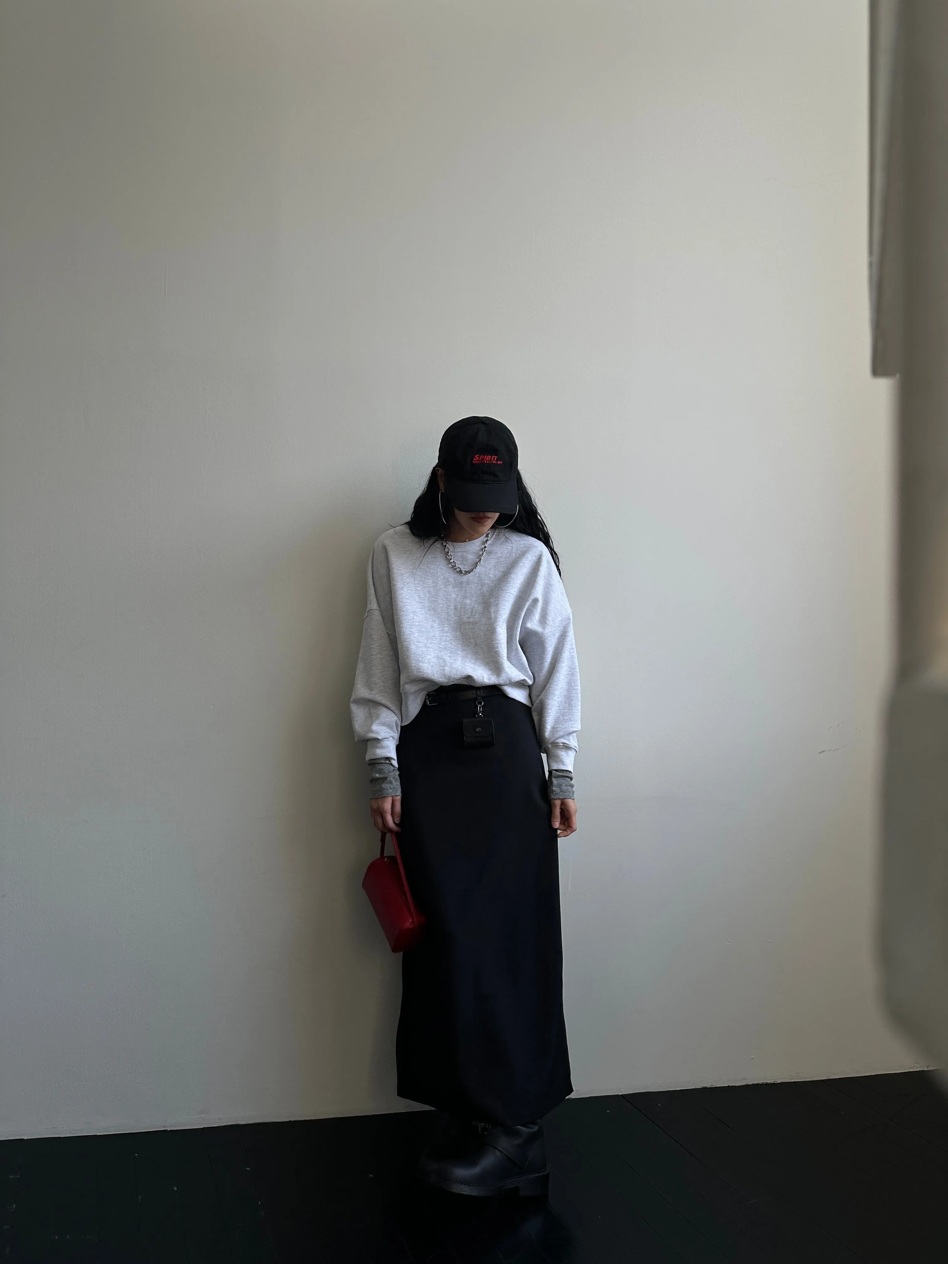Basic belted pencil skirt