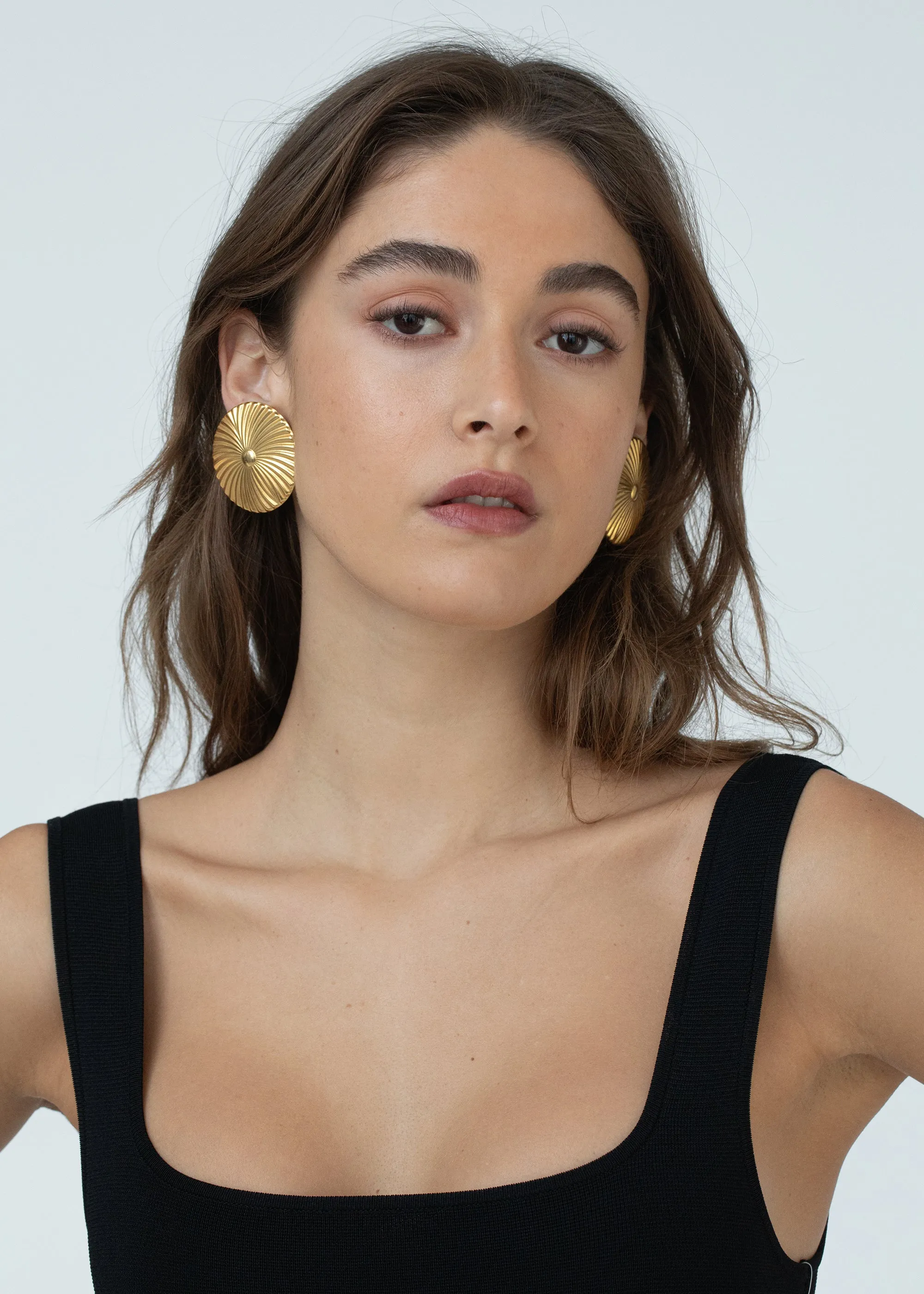 Brissa Stud Earrings -- Gold