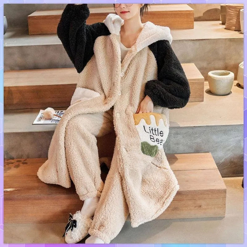 Cozy Elegance: Plush Coral Velvet Women's Bathrobe for Winter Relaxation