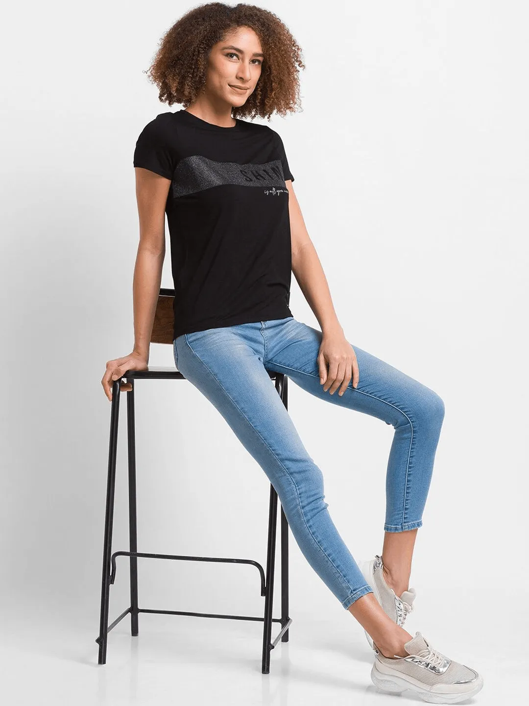 Women Skinny Fit Light Fade Jeans - 1011001